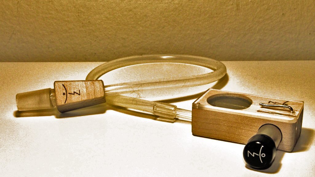 The Magic Flight Launch Box – Water Pipe Whip Review